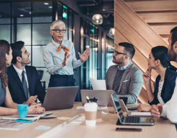 <small>Street Wise</small><br>O Novo Paradigma do ERP: Agentes de IA 