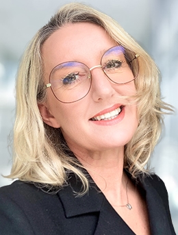 Emmanuelle Hose