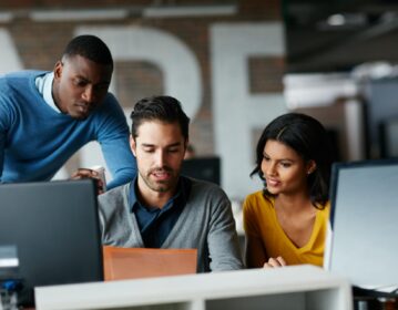 その保守料、このままで本当に大丈夫ですか？<br>IBMソフトウェアサポート終了の影響と、IT投資を見直すための選択肢